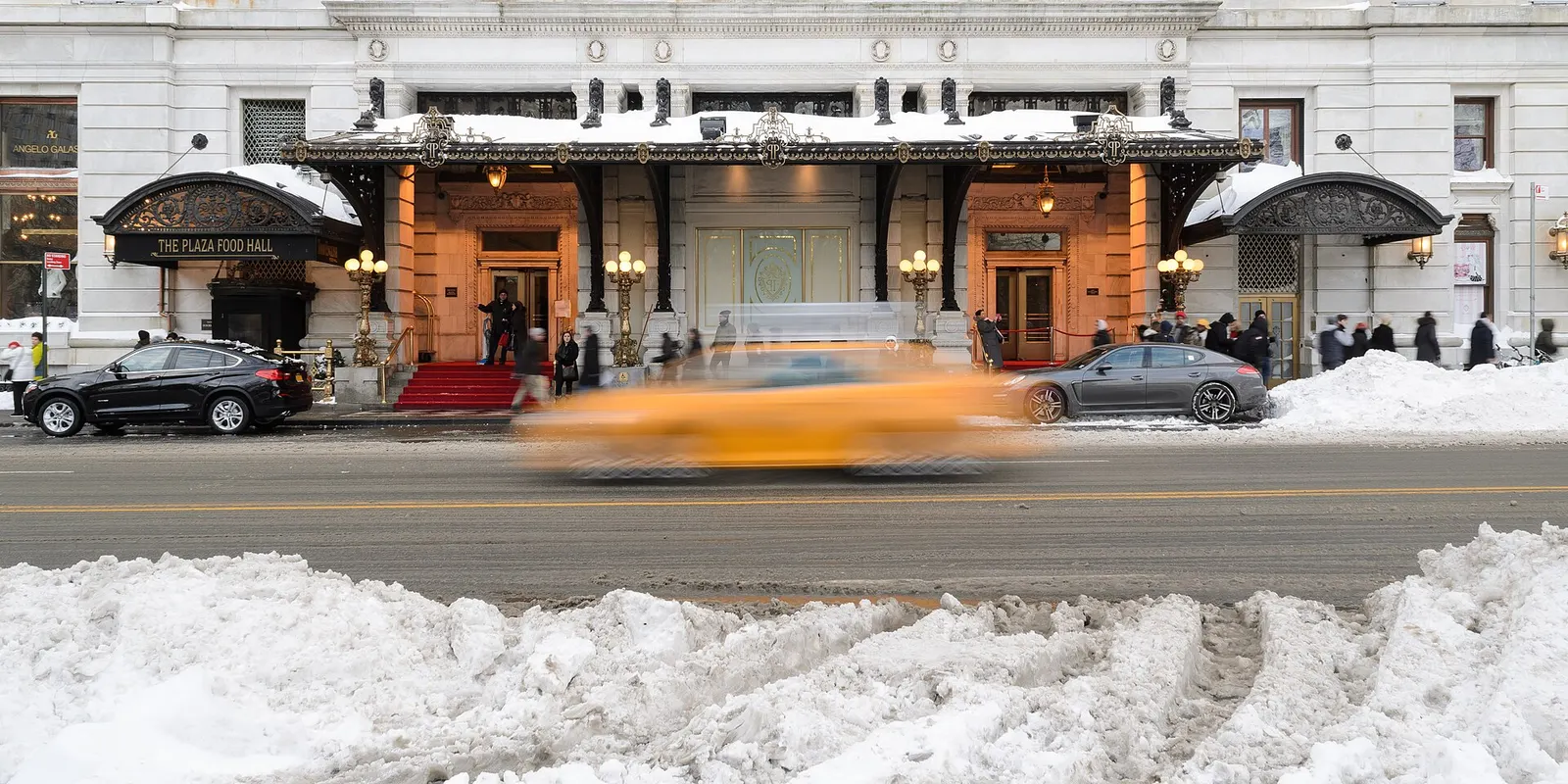 Hotels guide photograph